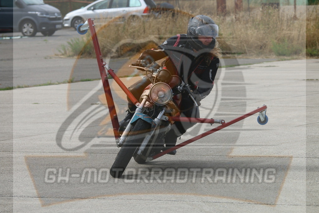 IMG_3526 | gh-motorradtraining-foto.de - Realisiert mit Pictrs.com