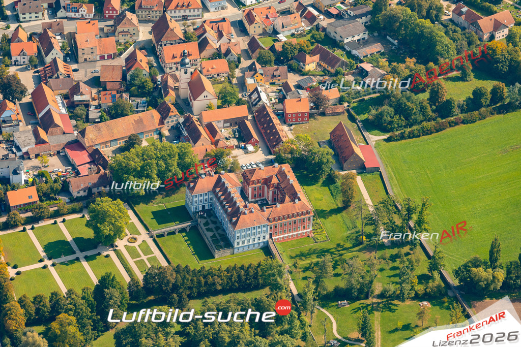 Luftaufnahme der Stadt Obernzenn - Die Luftaufnahme wurde 2025 vom UL-Flugzeug heraus erstellt ( keine Drohne ) - Hochauflösende Luftaufnahme - für professionelle Ausdrucke geeignet. Die Geschenkidee !Mit Lizenz und Bildrechte bestellbar