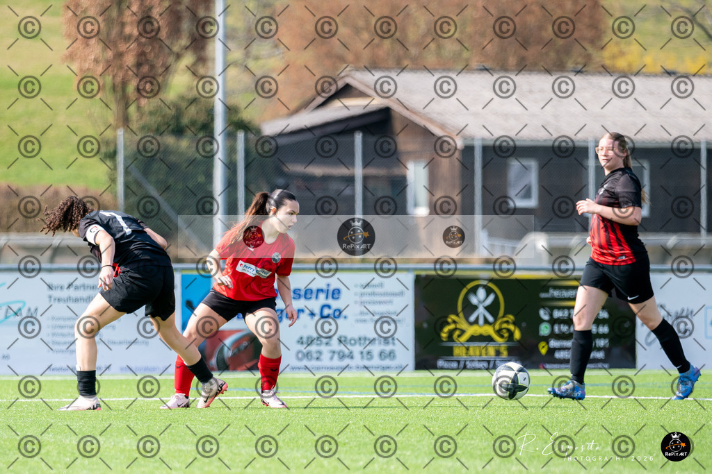 20260308_FCR_FF-17 vs FCRohr_FF17_042-281 | Sport und Naturfotografie von Roberto Esposito zeigt echte Momente Bewegung und die Schönheit der Natur. Ausdrucksstarke Bilder schaffen Emotionen.