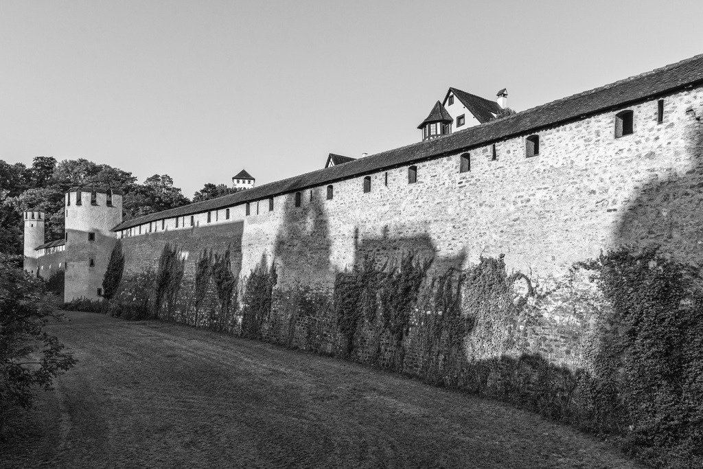 Alte Stadtmauer | Die alte Stadtmauer in Basel, Schweiz. - Realisiert mit Pictrs.com