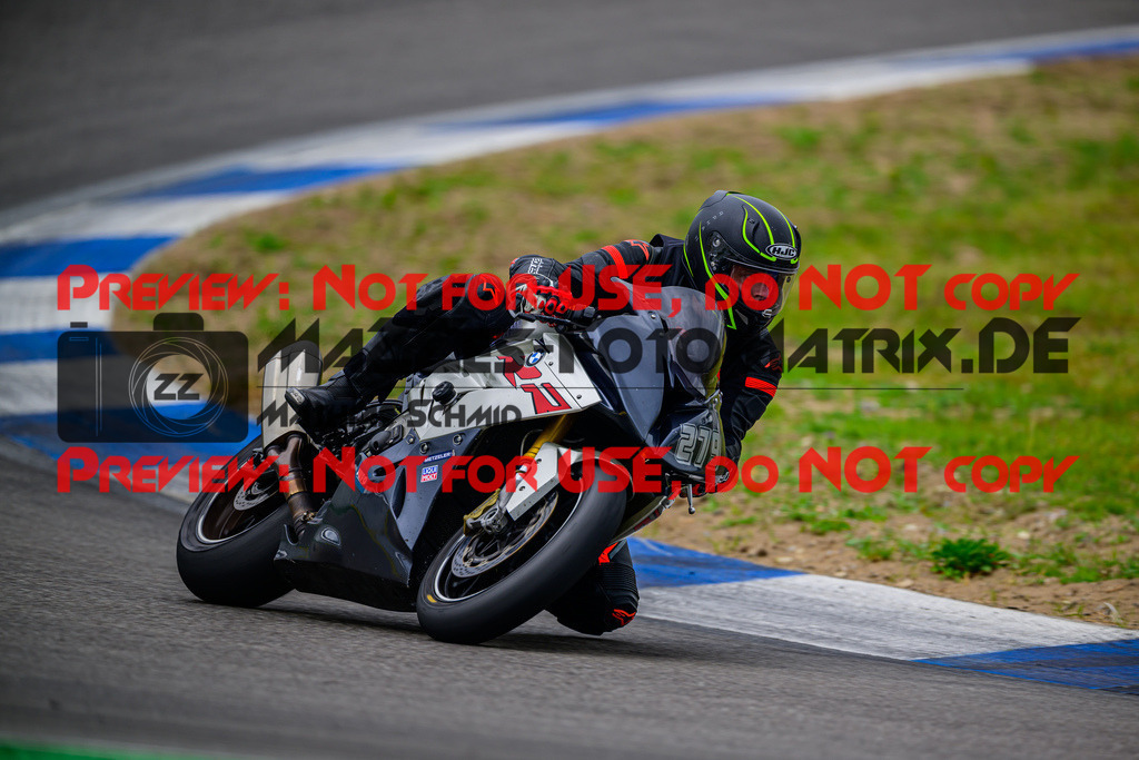 MaZZes_Fotomatrix_20250421_6007705_6281 | ROT