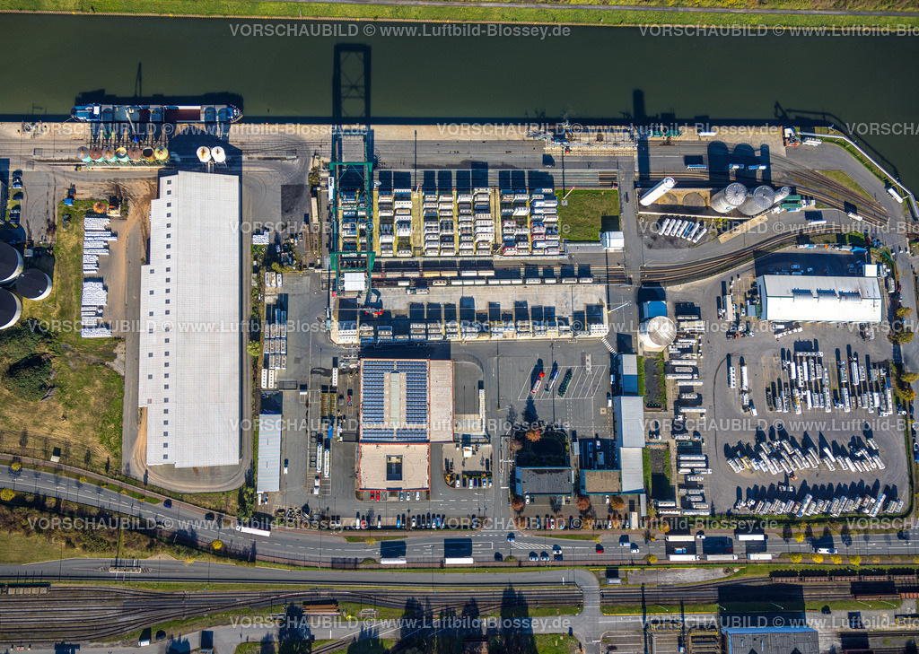 Hamm241015490 | Luftbild, Hammer Hafen am Datteln-Hamm-Kanal, Firma Lanfer Logistik, Maxi Terminal, Hafenstraße, Verladung von Flüssigkeits Containern, Hamm, Ruhrgebiet, Nordrhein-Westfalen, Deutschland