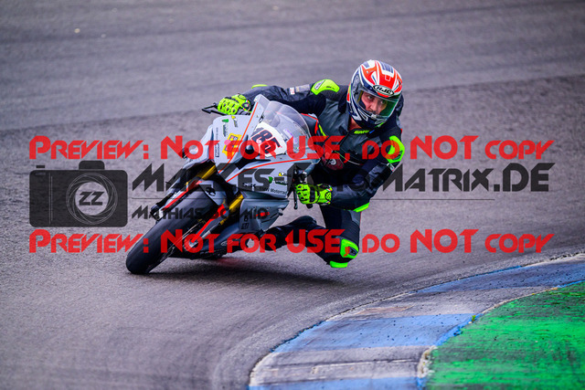 MaZZes_FotoMatrix_240614_6007705_2-144 | ROT