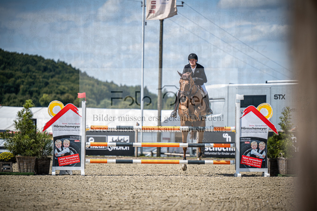 DOS_3523 | Entdecke hochwertige Reitturnierfotos von Foto Oger. Professionell, emotional und authentisch – jetzt Lieblingsmomente im Shop bestellen.Deutschlandweite Turnierfotografie. - Realisiert mit Pictrs.com