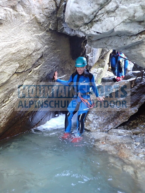 P9230025 | Bestelle die Bilder deines Berg- oder Wasser-Abenteuers mit Mountain Sports bequem von zu Hause aus direkt über unseren Online Fotoshop von pictrs.com. - Realisiert mit Pictrs.com