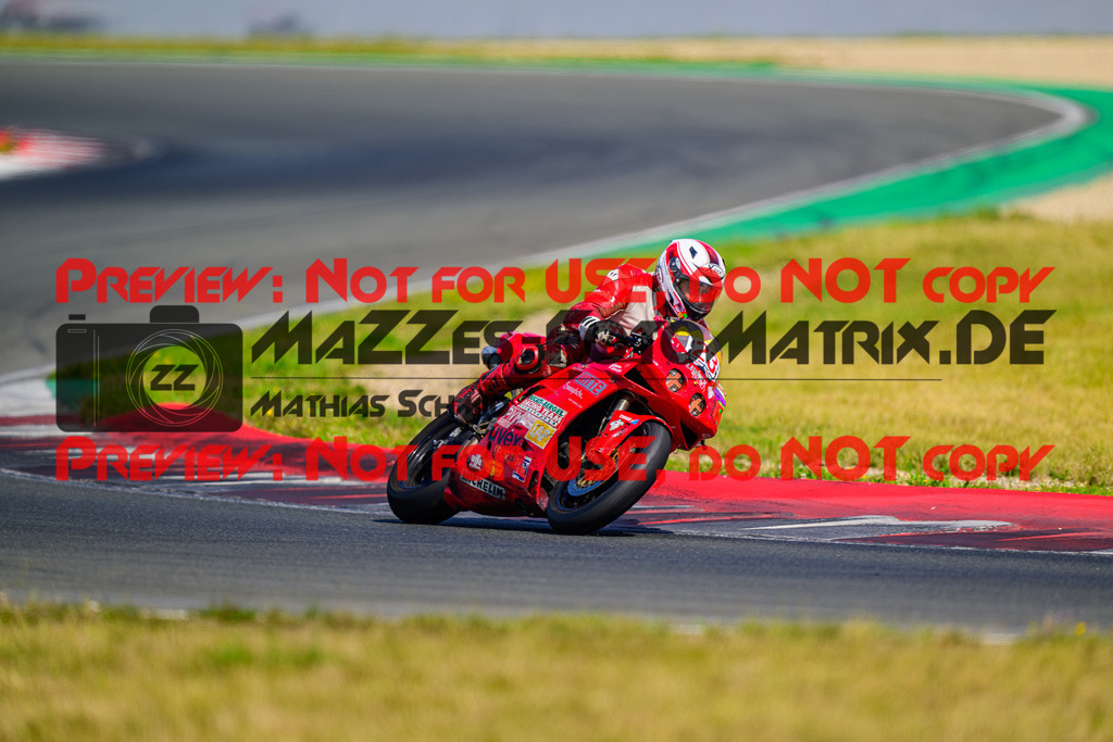 MaZZes_FotoMatrix_240725_6007705_9680 | ROT