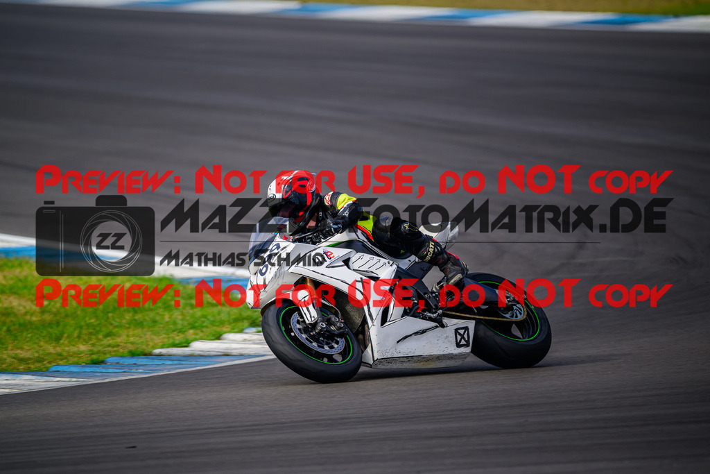 MaZZes_Fotomatrix_20250421_6007705_1874 | ROT