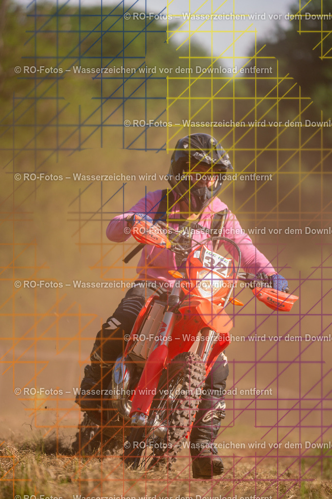 Wolfshausen 3 Lauf -1827 | Sportfotografie von RO-Fotos: Motorsport, Motocross, Enduro, Laufveranstaltungen und Triathlon. Professionelle Fotos von Sportlern und Events. - Realisiert mit Pictrs.com