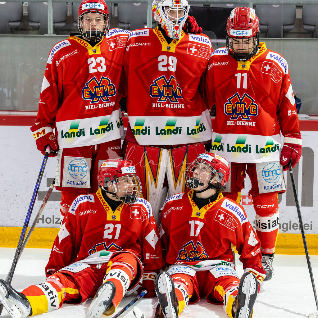 EHCB vs HCD 20262703-686019584 | Sportbilder, Sportfotograf, Hochzeits- und Eventfotografin, Flugshows, Portraits und Tiershooting, Aviation, Downhill, Nationalleague, Swissleague, International