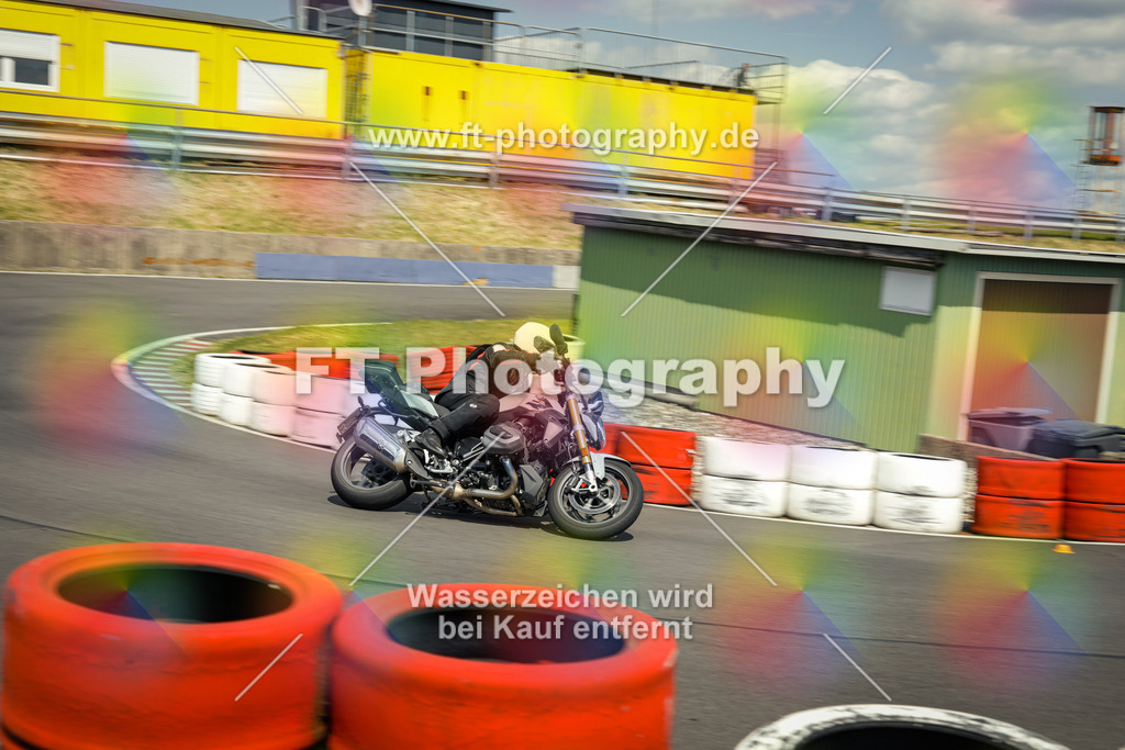 OBK_Mai_Justin_Uwe-11008 | Hier findet Ihr Bilder von Touristenfahrten auf der Nürburgring Nordschleife oder von anderen Veranstaltungen die ich besucht habe. Viel Spass beim Durch Schauen 