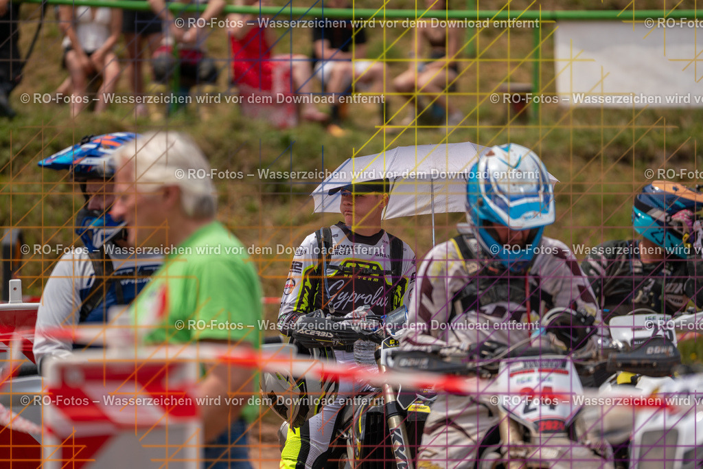 Niederwürzbach 5 Lauf-50 | Sportfotografie von RO-Fotos: Motorsport, Motocross, Enduro, Laufveranstaltungen und Triathlon. Professionelle Fotos von Sportlern und Events. - Realisiert mit Pictrs.com
