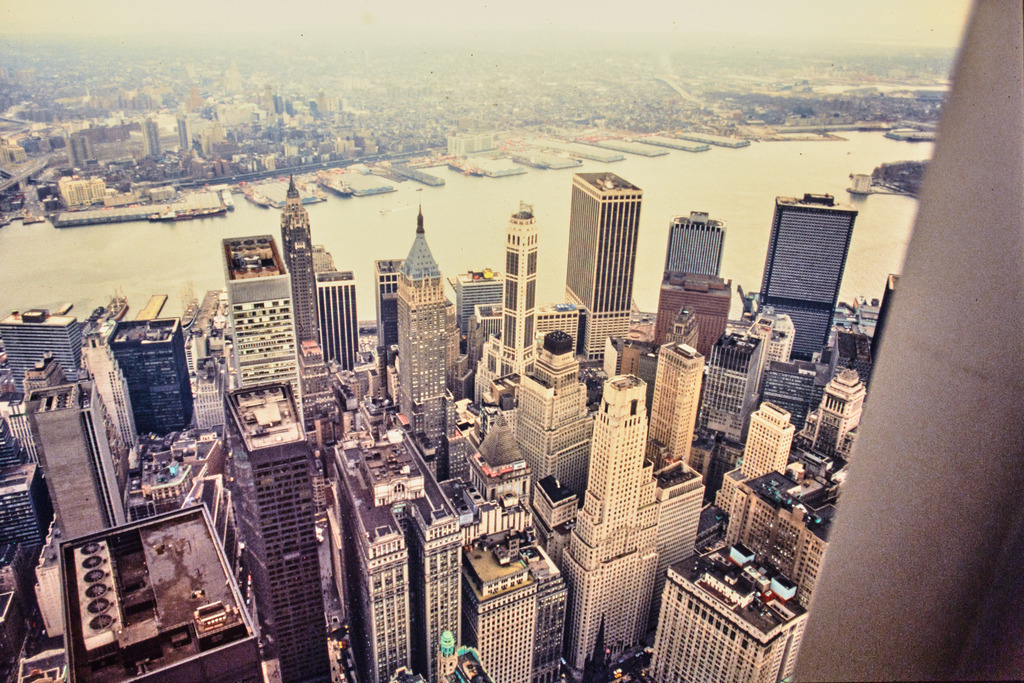 08USA_NYC_von oben_1980_9861 | Beegebilder online. 
BIldarchiv von Beege Fotodesign mit ausgewählten Werken, die sich besonders gut für die Dekoration Ihrer Räume oder Wände eignen. 