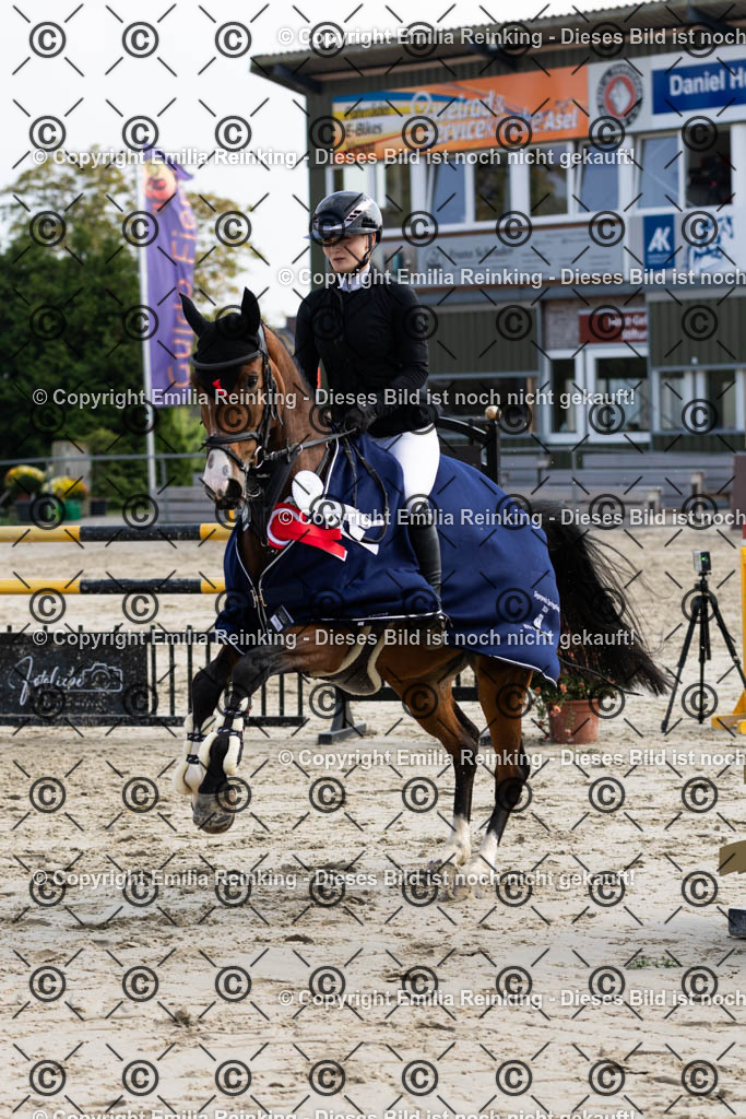 CL5A5137 | Emilia Reinking Fotografie - Realisiert mit Pictrs.com