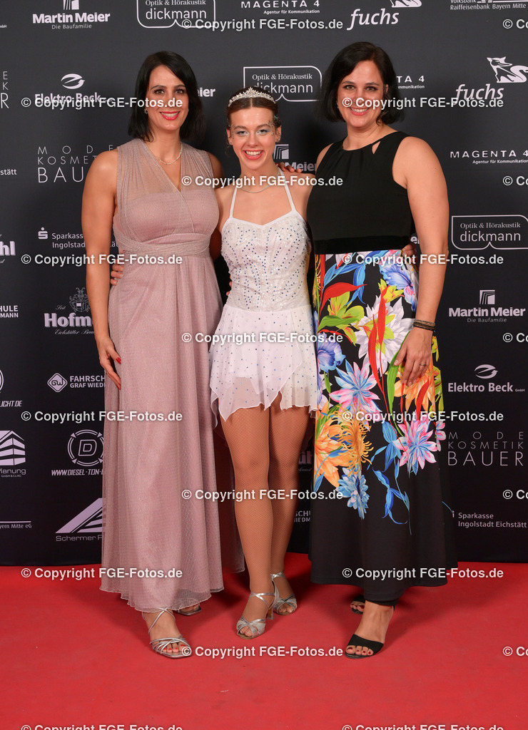 20250208-fge-hofball-0309 | Hofball der FGE am 08.02.2025 im Alten Stadttheater in Eichstätt. - Realisiert mit Pictrs.com