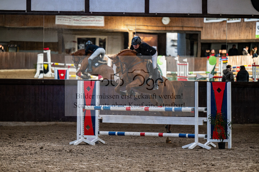 20240309-DOS_7115 | Entdecke hochwertige Reitturnierfotos von Foto Oger. Professionell, emotional und authentisch – jetzt Lieblingsmomente im Shop bestellen.Deutschlandweite Turnierfotografie. - Realisiert mit Pictrs.com