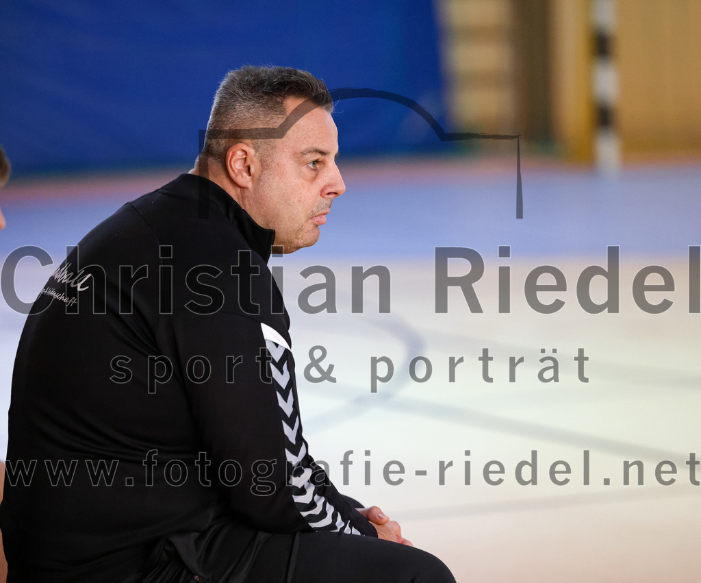 2022-10-16_047_SpVgg_Altenerding_II_gegen_SG_Moosburg_II | Erding, Deutschland, 16.10.2022:
Handball, Bezirksklasse Männer 2022 / 2023, 2. Spieltag, SpVgg Altenerding II gegen SG Moosburg II, Endergebnis: 30:23

Foto: Christian Riedel / fotografie-riedel.net