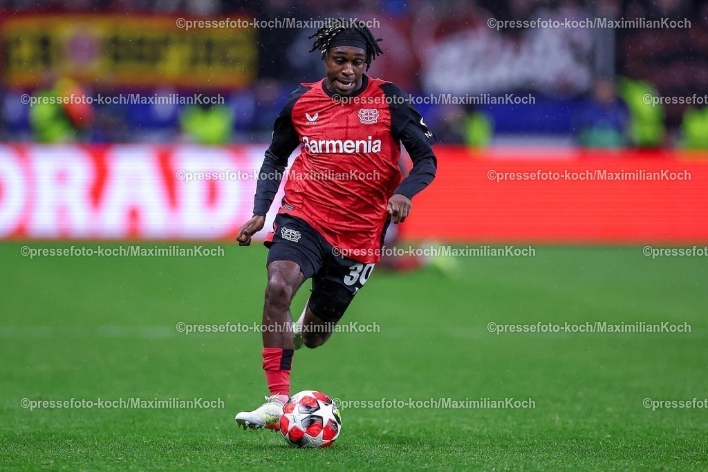UCL29012502226 | 29.01.2025, Fußball, Bayer 04 Leverkusen - AC Sparta Prag, UEFA Champions League, 8. Spieltag, BayArena, Saison 2024 2025: Jeremie Frimpong (Bayer04 Leverkusen #30)