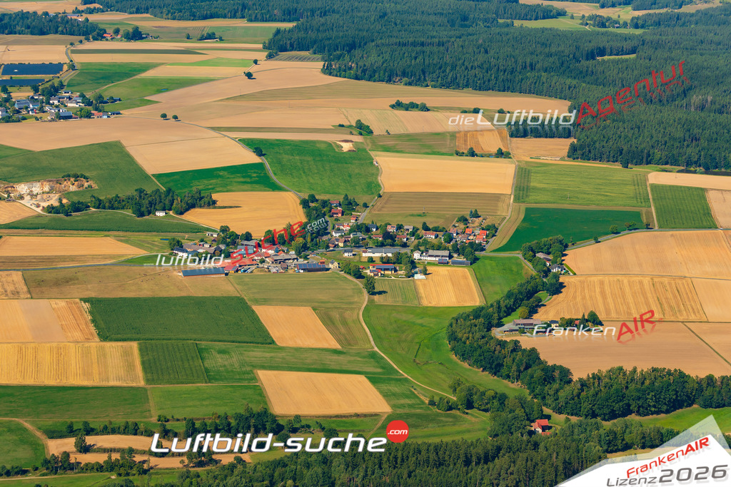 Stemmas Thiersheim Bild- Das Luftbild wurde 2025 vom UL-Flugzeug heraus erstellt ( keine Drohne ) - Hochauflösende Luftaufnahme -Nicht vergleichbar mit Google Maps oder Satelittenbilder- Die Geschenkidee !Mit Lizenz und Bildrechte bestellbar