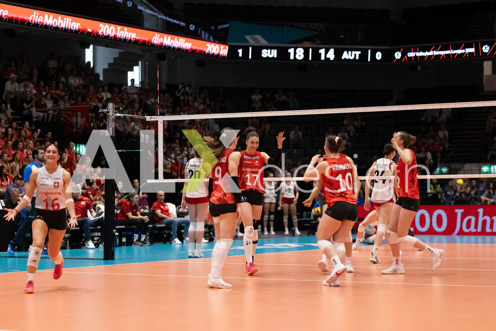 Austria v Switzerland - CEV European League Women | KRIENS, SWITZERLAND - JUNE 14: JULIE LENGWEILER of Switzerland celebrating during the CEV European League match between Austria and Switzerland at Pilatus Arena on June 14, 2026 in Kriens, Switzerland. - Realisiert mit Pictrs.com