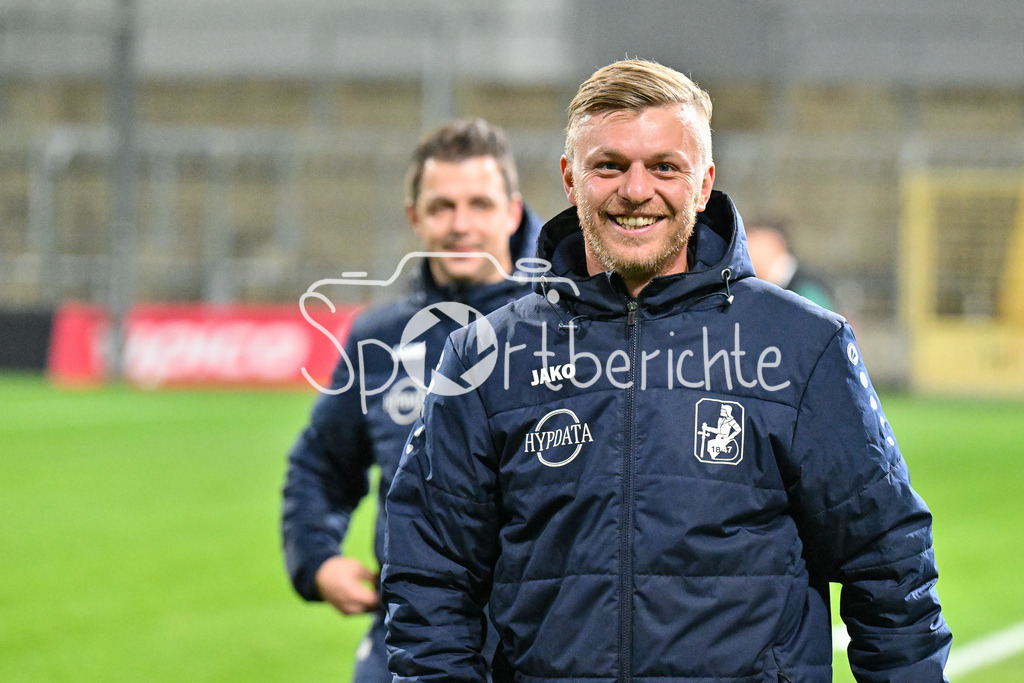 FC Bayern Amateure - TSV Schwaben Augsburg | Im Bild Benedikt SCHMOLL sportlicher Leiter TSV Schwaben Augsburg nach der Niederlage in Muenchen / Freisteller / Einzelfoto / Regionalliga Bayern: FC Bayern Muenchen II - TSV Schwaben Augsburg, Gruenwalder Stadion am am 25.10.2024