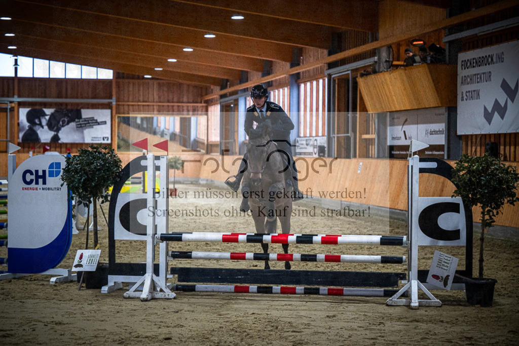 DOS_0400 | Entdecke hochwertige Reitturnierfotos von Foto Oger. Professionell, emotional und authentisch – jetzt Lieblingsmomente im Shop bestellen.Deutschlandweite Turnierfotografie. - Realisiert mit Pictrs.com