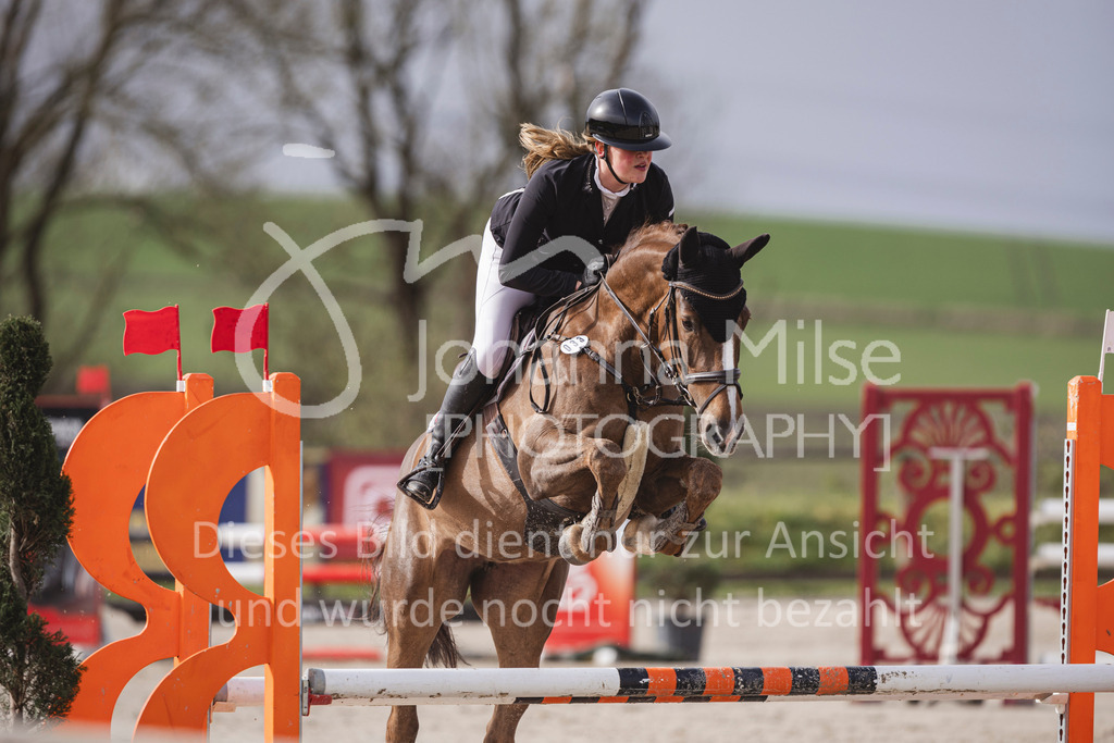 240330_Fruehlingsfest_Stil-A1_U30-326 | Deine schönsten Turniermomente als professionelle Fotos! Entdecke hochwertige Pferdesport-Fotografie im Online-Shop. Jetzt Fotos finden & bestellen!