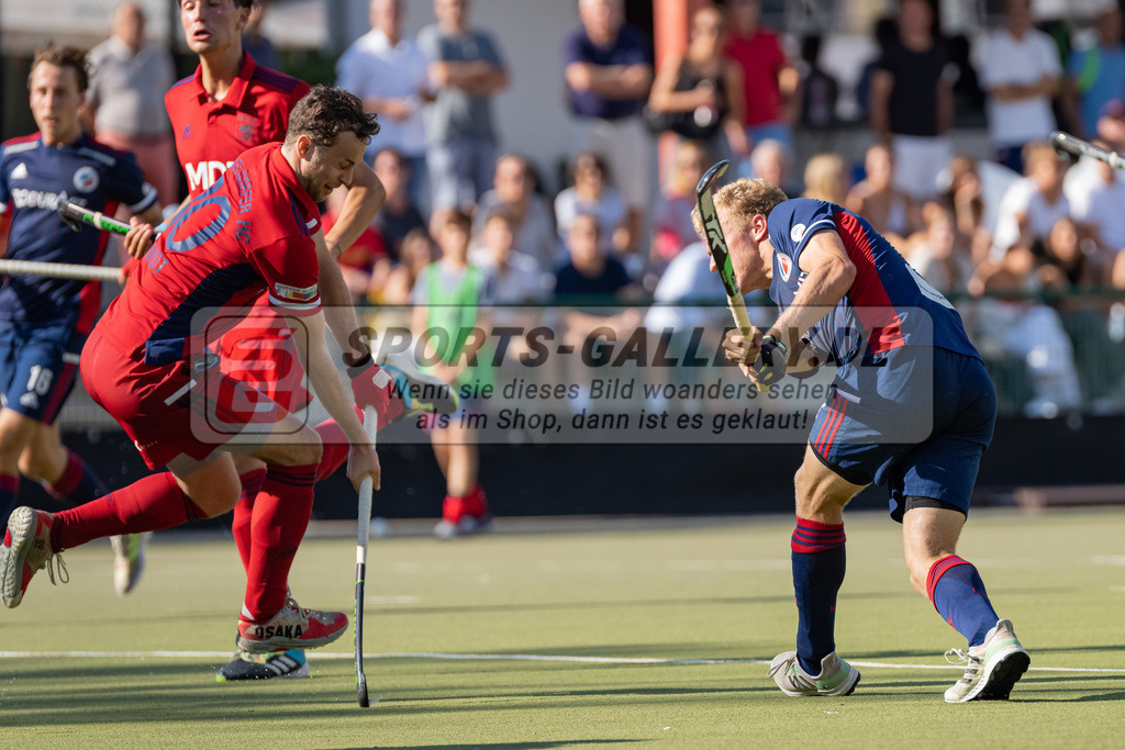 HK_20220903_109749 | 1. Bundesliga Herren Düsseldorfer HC - Mannheimer HC am 3.9.2022 DHC Düsseldorf, Düsseldorf , Mario Schachner ( Mannheimer HC #18 )