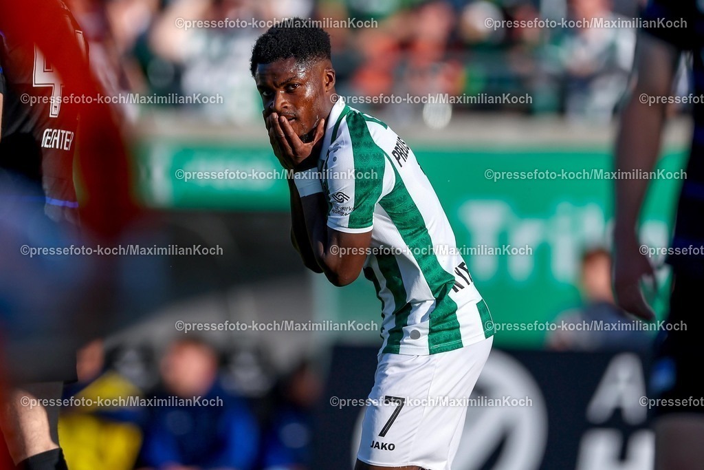 SCP09052501063 | 09.05.2025, Fußball, Preußen Münster - Hertha BSC, 2. Fußball Bundesliga, 33. Spieltag, Preußenstadion, Saison 2024 2025: Enttäuschung Daniel Kyerewaa (Preussen Muenster #07) enttäuscht DFB regulations prohibit any use of photographs as image sequences and or quasi-video.