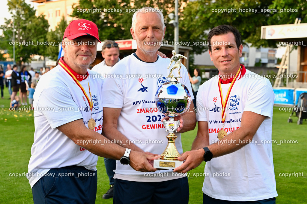 Villacher Bier Cup 2022/23 Siegerehrung SAK vs. SV Dellach Gail 17.6.2023 | hockey sports photos, Pressefotos, Sportfotos, hockey247, win 2day icehockeyleague, Handball Austria, Floorball Austria, ÖVV, Kärntner Eishockeyverband, KEHV, KFV, Kärntner Fussballverband, Österreichischer Volleyballverband, Alps Hockey League, ÖFB, 