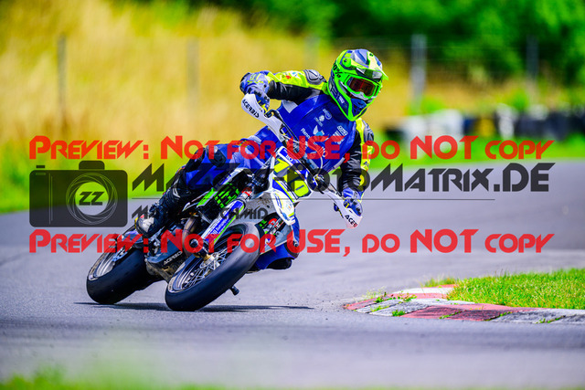 MaZZes_FotoMatrix_240713_6007705_7962 | S2