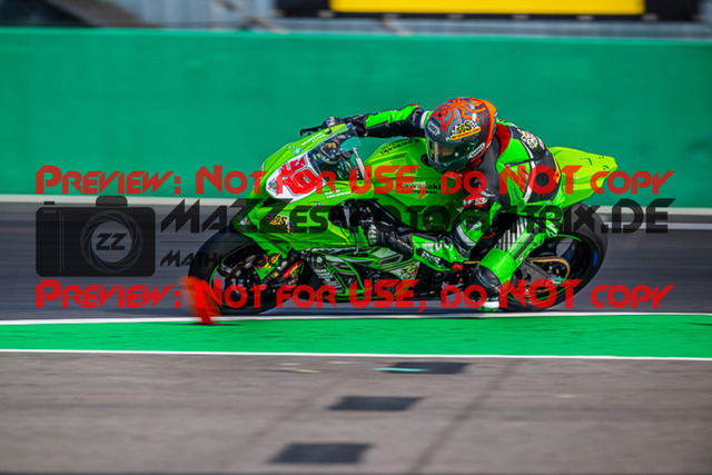 MaZZes_FotoMatrix_220507_95014 | Fotograf Mathias Schmid
Sportfotograf,
Eventfotograf,
Hochzeitsfotograf,
Portraitfotograf