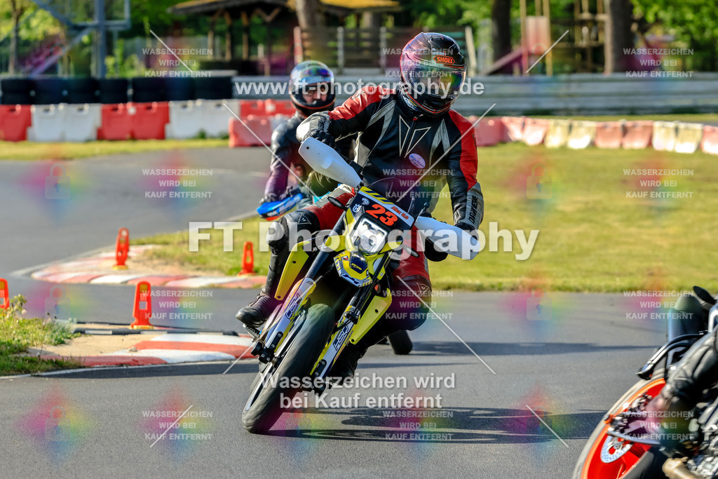 _OTO1215 | Hier findet Ihr Bilder von Touristenfahrten auf der Nürburgring Nordschleife oder von anderen Veranstaltungen die ich besucht habe. Viel Spass beim Durch Schauen 