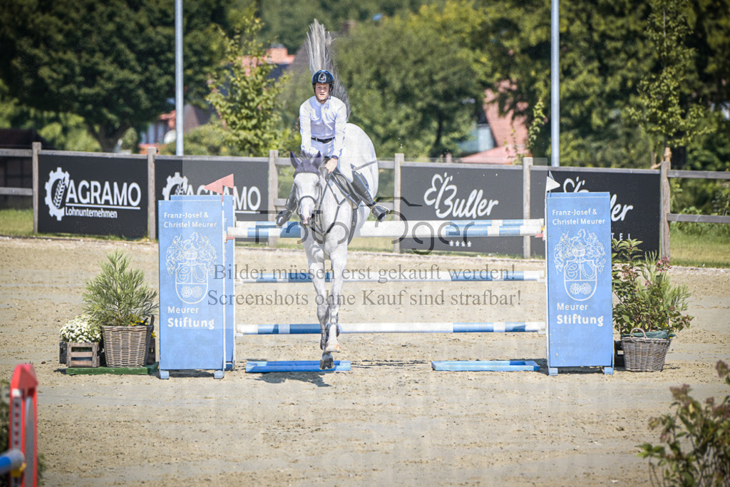 DOS_0380 | Entdecke hochwertige Reitturnierfotos von Foto Oger. Professionell, emotional und authentisch – jetzt Lieblingsmomente im Shop bestellen.Deutschlandweite Turnierfotografie. - Realisiert mit Pictrs.com