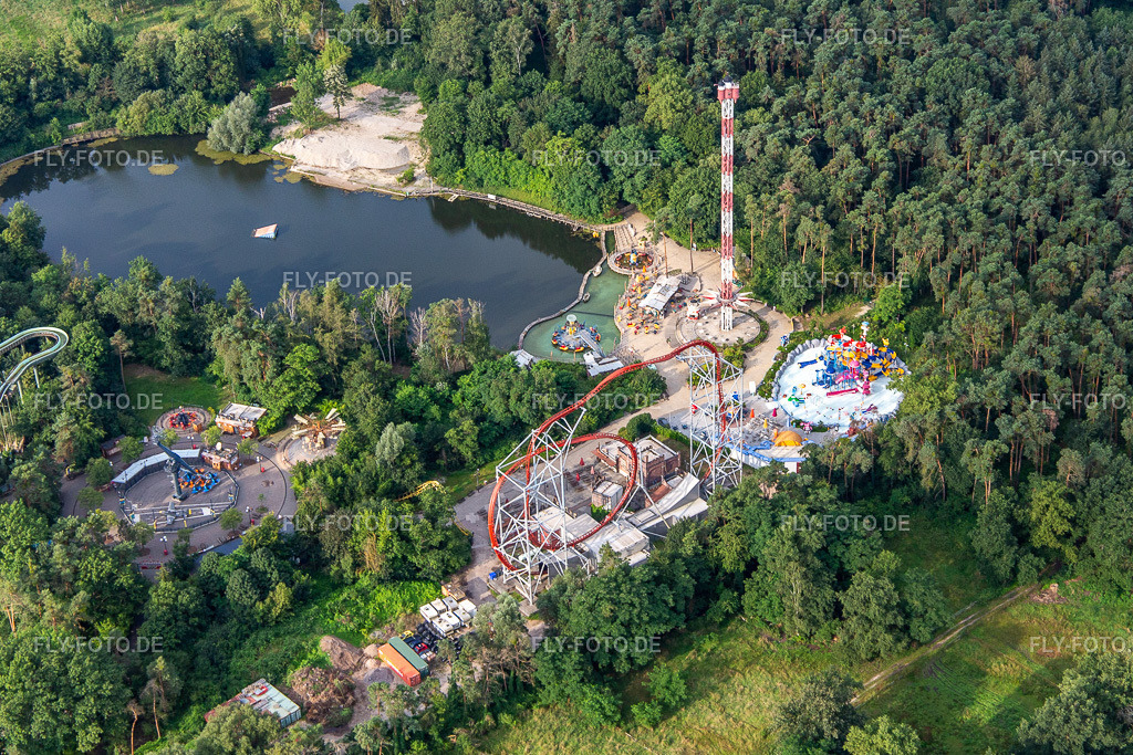 Achterbahn Sky Scream im Holiday Park Germany https://www.holidaypark.de/ | Luftbild: Achterbahn Sky Scream im Holiday Park Germany https://www.holidaypark.de/ in Haßloch im Bundesland Rheinland-Pfalz in Deutschland. Foto: IMG_142847.jpg vom 19.07.2024 durch ©2025 Werner Riehm fly-foto.de/copyright - Realisiert mit Pictrs.com