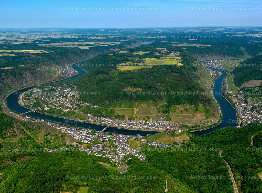 3114255 | Weinberge und Mosel bei Cochem