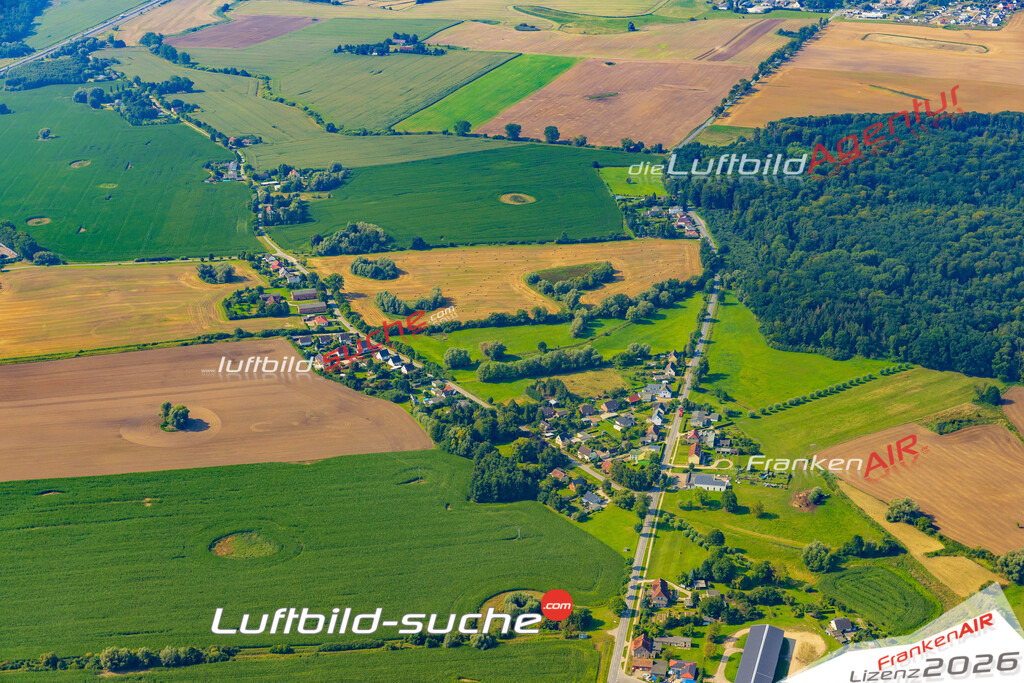 Schöne Luftaufnahme als Geschenk in Heiligenhagen Wokrenter Weg Satow - Die Luftbildaufnahme wurde 2025 vom UL-Flugzeug heraus erstellt ( keine Drohne ) - Hochauflösende Luftaufnahme -Nicht vergleichbar mit Google Maps oder Satelittenbilder- Die Geschenkidee !Mit Lizenz und Bildrechte bestellbar