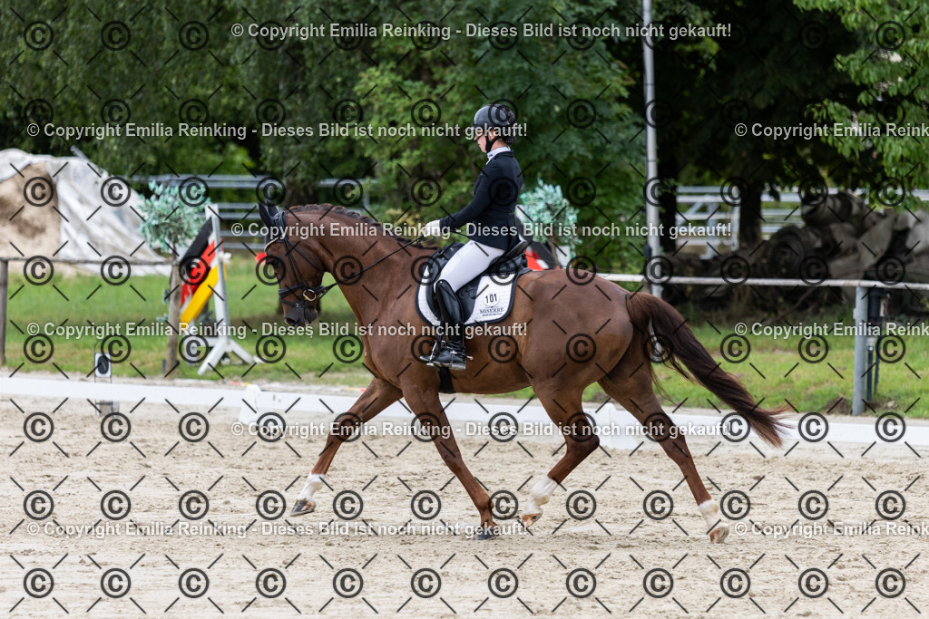 CL5A8242 | Emilia Reinking Fotografie - Realisiert mit Pictrs.com