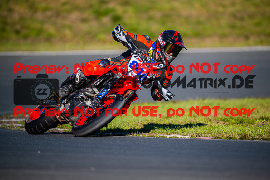 MaZZes_FotoMatrix_220904_5806 | S3