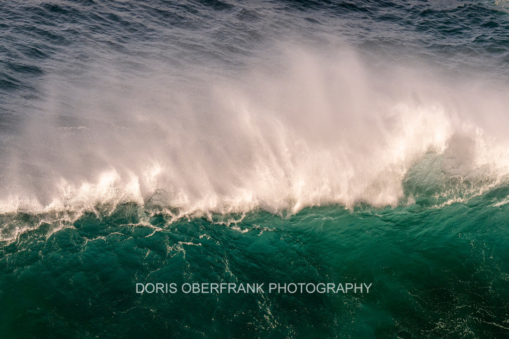 Green motion | Nazaré: Green motion
 - Realisiert mit Pictrs.com