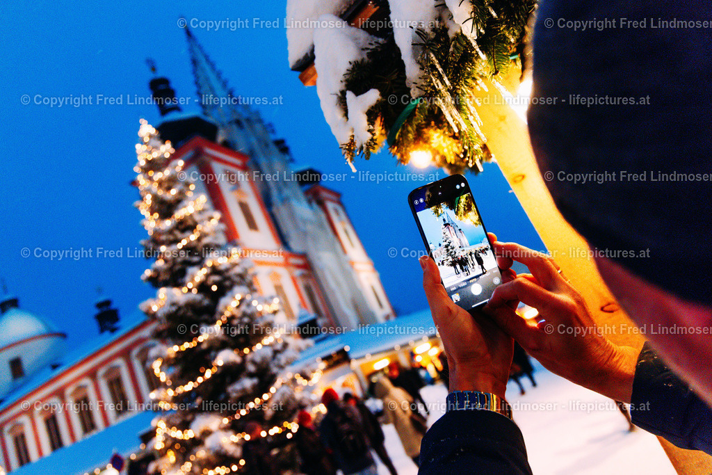Mariazeller Advent Erste Adventkerze anzuenden 2023_0212023_Foto Fred Lindmoser-7965 | Fotos und Fotoprodukte - Realisiert mit Pictrs.com