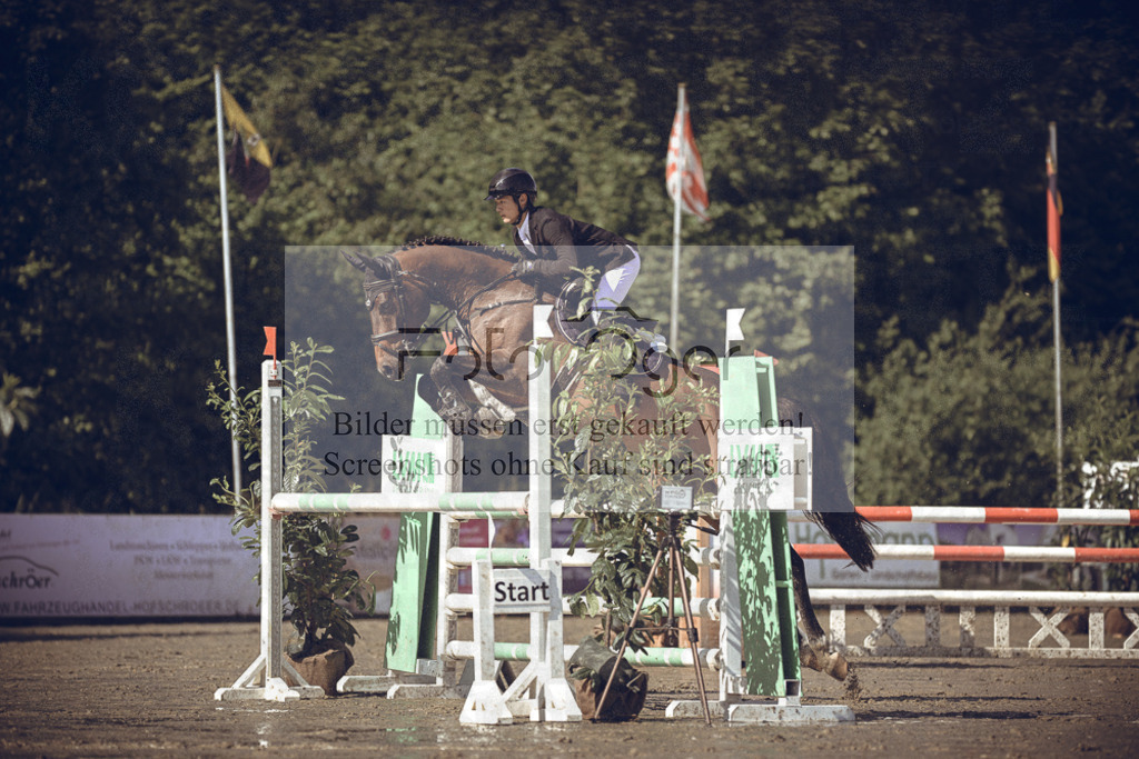 20240530-DOS_0499 | Entdecke hochwertige Reitturnierfotos von Foto Oger. Professionell, emotional und authentisch – jetzt Lieblingsmomente im Shop bestellen.Deutschlandweite Turnierfotografie. - Realisiert mit Pictrs.com