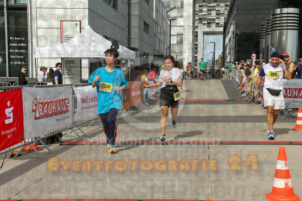 250920_1329_EX1_5010 | Sportfotografie im Rhein-Sieg Kreis, Köln, Bonn, NRW, Rheinland Pfalz, Hessen, etc. Unser Tätigkeitsfeld umfasst den Laufsport vom Volkslauf über den Marathon, Duathlon, Triathon bis zum Ultralauf wie Kölnpfad Ultra oder Schindertrail.