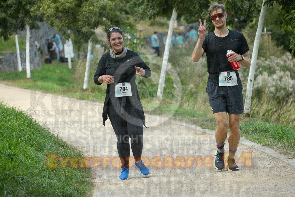 250824_1526_EX1_8808 | Sportfotografie im Rhein-Sieg Kreis, Köln, Bonn, NRW, Rheinland Pfalz, Hessen, etc. Unser Tätigkeitsfeld umfasst den Laufsport vom Volkslauf über den Marathon, Duathlon, Triathon bis zum Ultralauf wie Kölnpfad Ultra oder Schindertrail.