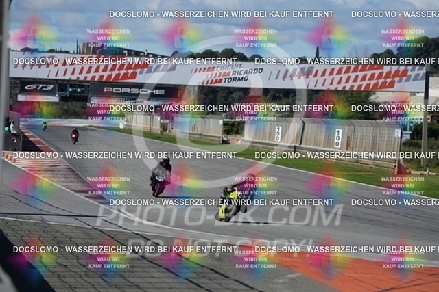 2025_03_25_PBK_14568 | Sportfotografie; SlowMotion; Video; Rennstrecke; Hafeneger; RSE; Speer; Trackday; Motorsportarena; Hockenheimring; Brno; Most; Barcelona; Valencia, Benny; Kaetzmer;