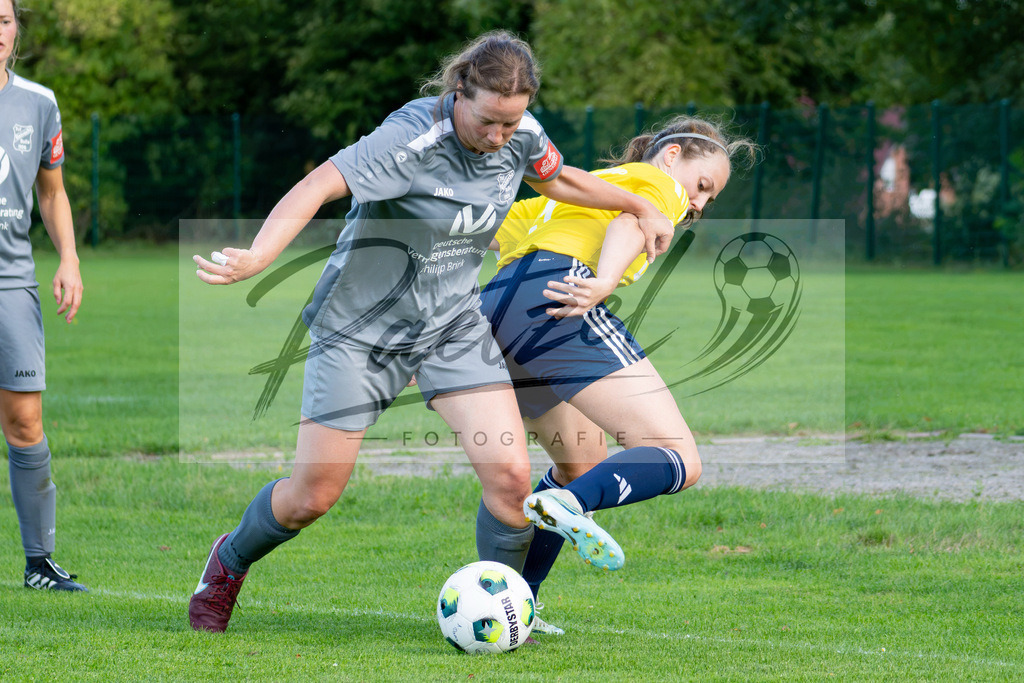20260906_RULSVK_0930 | Fußball, Frauen:   beim Spiel der Kreisliga zwischen SG Rulle/Haste vs. SV Kettenkamp am 06.09.2026 im Stavermann-Sportpark in Rulle/Wallenhorst, Deutschland.(Foto von Nico Paetzel) - Realisiert mit Pictrs.com