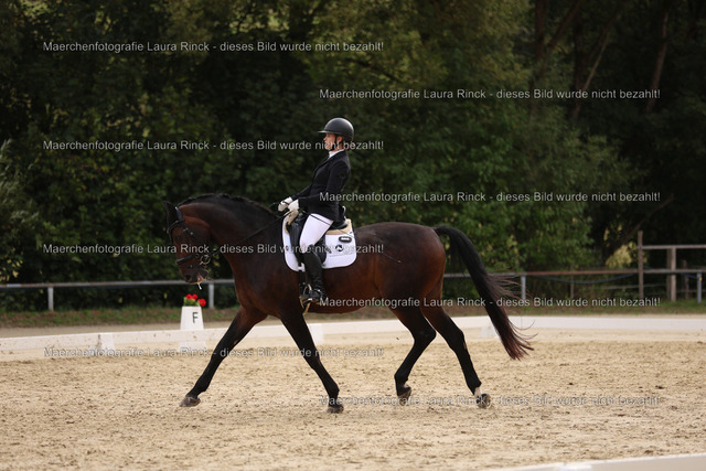 HG9A0843 | laurarinckfotografie - Realisiert mit Pictrs.com