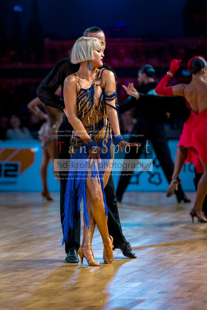 20251213_Baltic-GP_1985-2 | Tanzsportbilder, Standardtanz, Lateintanz, WDSF, DTV, LTVB, dancecomp, goc, hessen tanzt, blaues band der spree, walzer, tango, wiener walzer, slowfox, quickstepp, samba, rumba, cha-cha-cha, paso doble. jive, hd-kroft photography, turniertanzsport