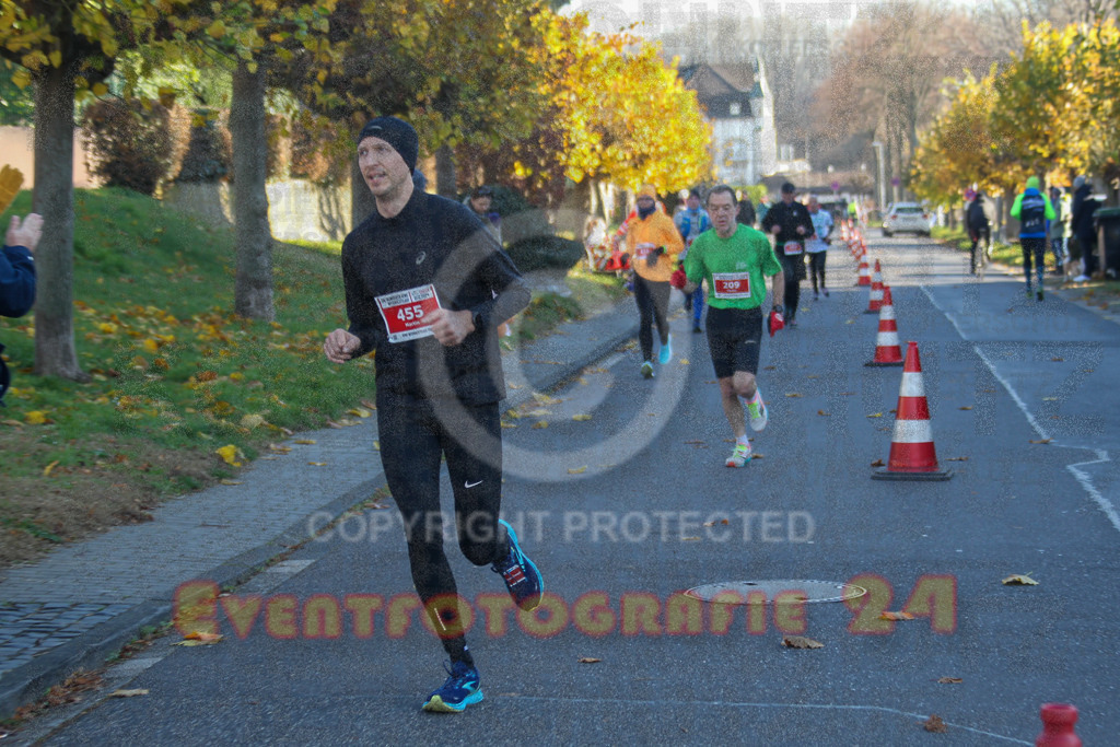 241201_1222_EV4_2259 | Sportfotografie im Rhein-Sieg Kreis, Köln, Bonn, NRW, Rheinland Pfalz, Hessen, etc. Unser Tätigkeitsfeld umfasst den Laufsport vom Volkslauf über den Marathon, Duathlon, Triathon bis zum Ultralauf wie Kölnpfad Ultra oder Schindertrail.
