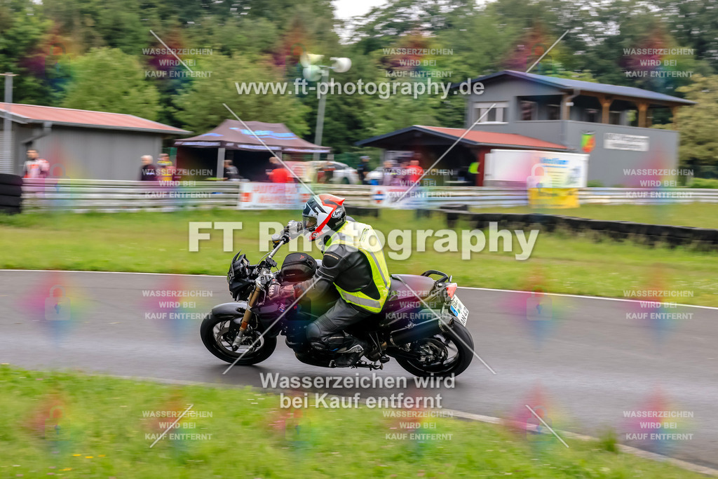 VBK-6191 | Hier findet Ihr Bilder von Touristenfahrten auf der Nürburgring Nordschleife oder von anderen Veranstaltungen die ich besucht habe. Viel Spass beim Durch Schauen 