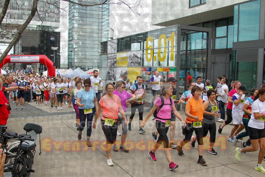 250920_1301_EV4_5085 | Sportfotografie im Rhein-Sieg Kreis, Köln, Bonn, NRW, Rheinland Pfalz, Hessen, etc. Unser Tätigkeitsfeld umfasst den Laufsport vom Volkslauf über den Marathon, Duathlon, Triathon bis zum Ultralauf wie Kölnpfad Ultra oder Schindertrail.